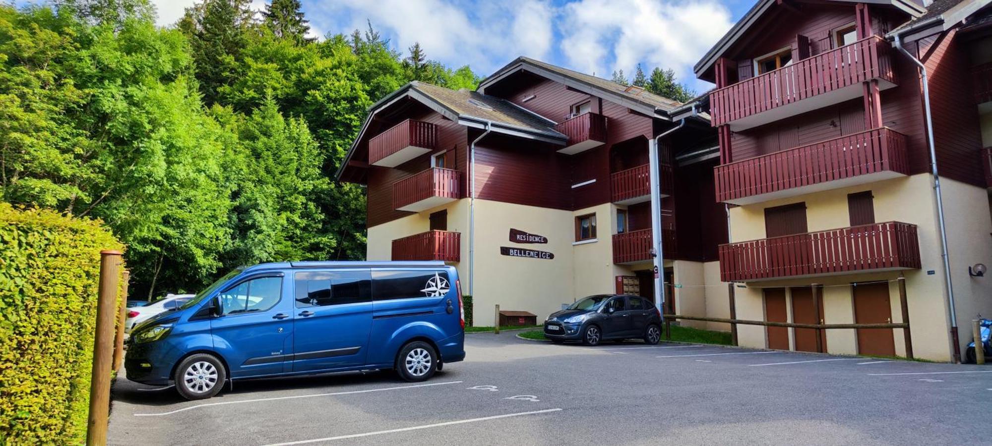 Appartement T2 A Bernex Avec Wifi, Vue Sur Montagne Bagian luar foto
